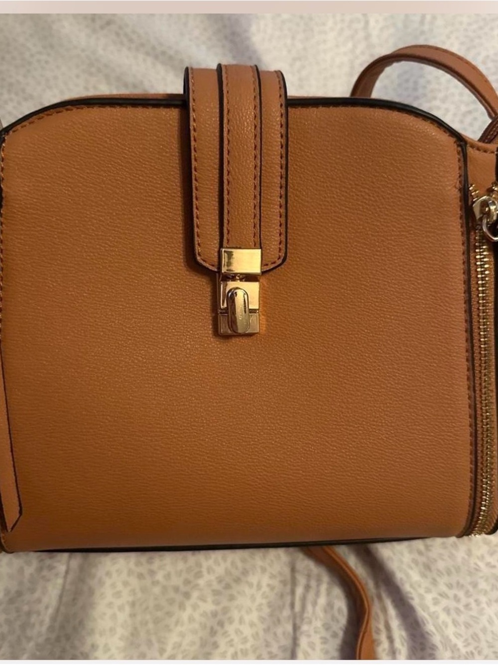 Women's Crossbody Bag in Tan